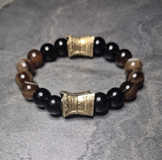 Luxuriöses Männerarmband aus Onyx und gebändertem Achat, goldene Zwischenelemente