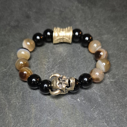 Herrenarmband CASH DEVIL, Achat braun gestreift, Onyx schwarz, goldene Zwischenelemente, Made in Germany