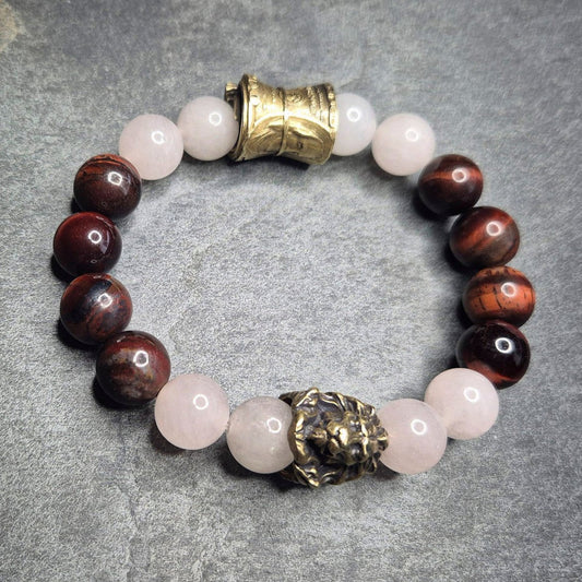 Herrenarmband aus rotem Tigerauge und rosequarz mit Loewenkopf und goldfarbener Geldrolle, auch in XXXL Groesse